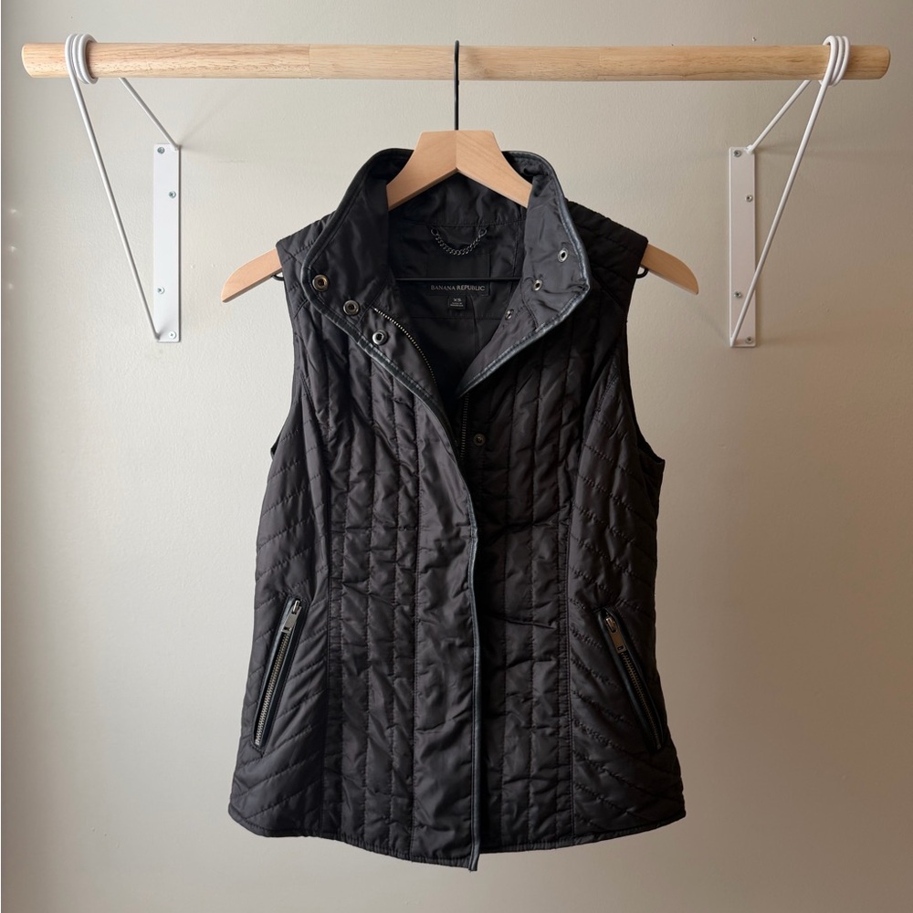 Banana Republic Zip Up Vest